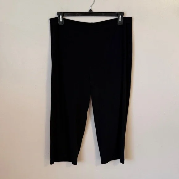 Chico's EasyWear Black Crop Pants - Picture 2 of 13